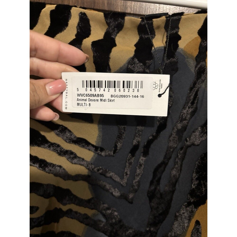 Nasty Gal Women’s Animal Devore Midi Skirt Size 4 With Back Zipper - Picture 8 of 9